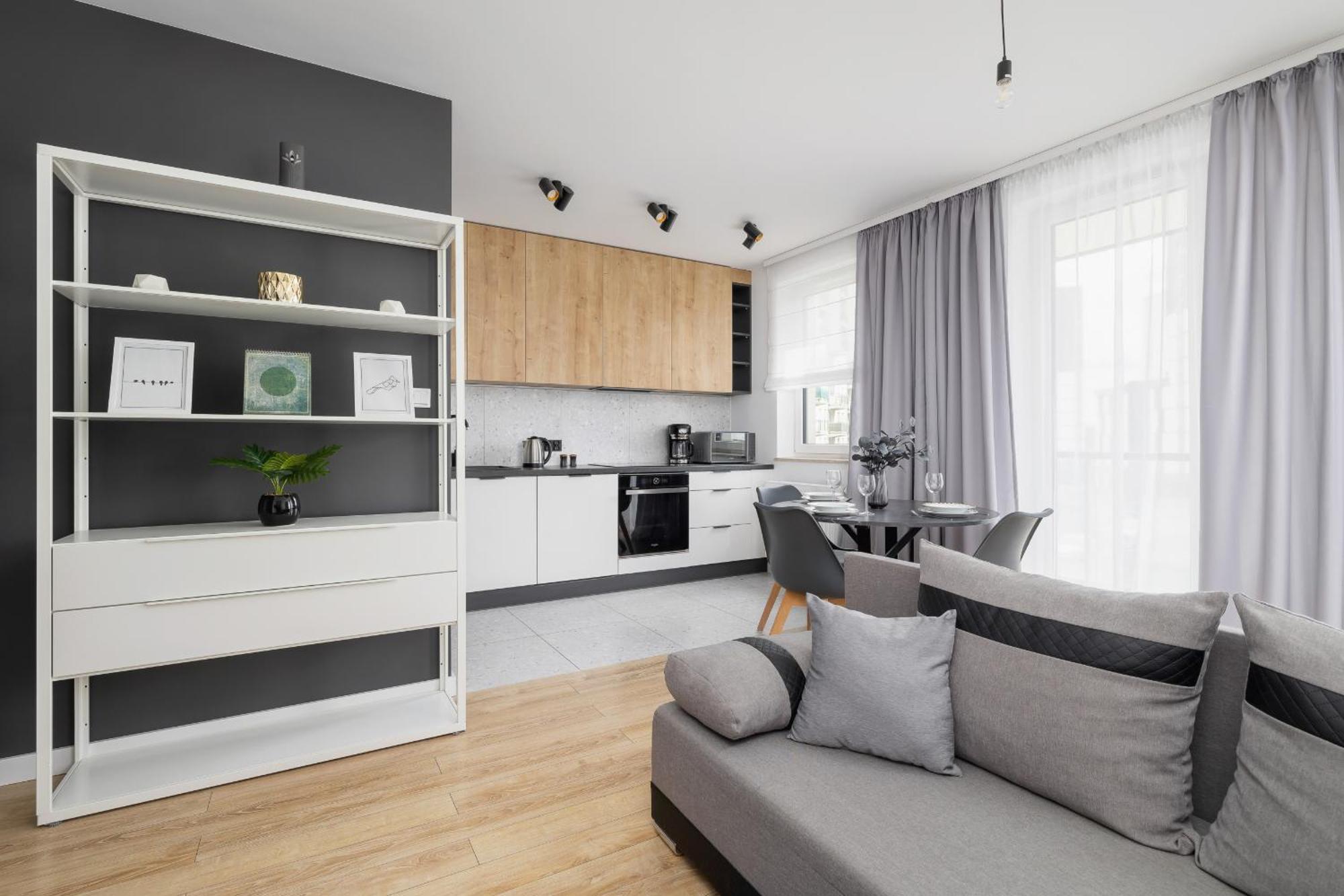 Elegant Apartment In Cracow With Balcony, Parking And Desk By Noclegi Renters كراكوفيا المظهر الخارجي الصورة